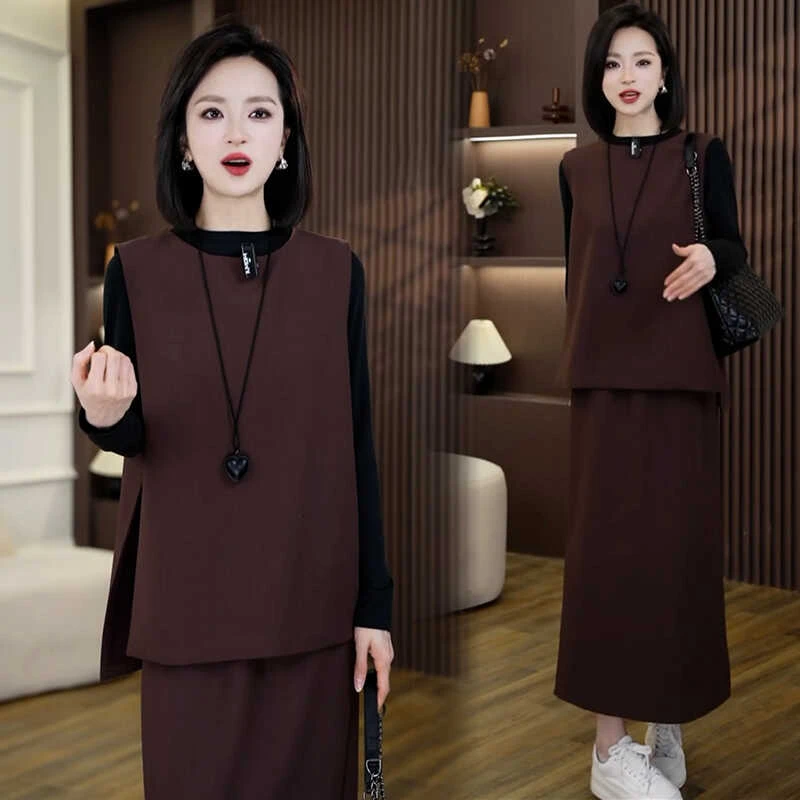 时尚连衣裙套装女秋季新款设计感气质无袖马甲打底衫半身裙三件套