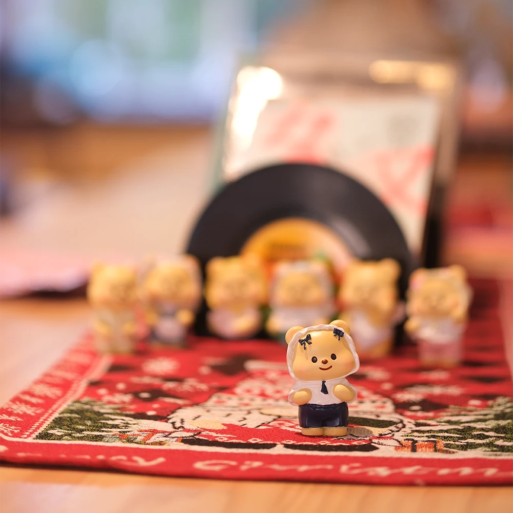 【二代换衣小熊盲盒】万众期待的二代黄油小熊盲盒来啦！潮玩手办