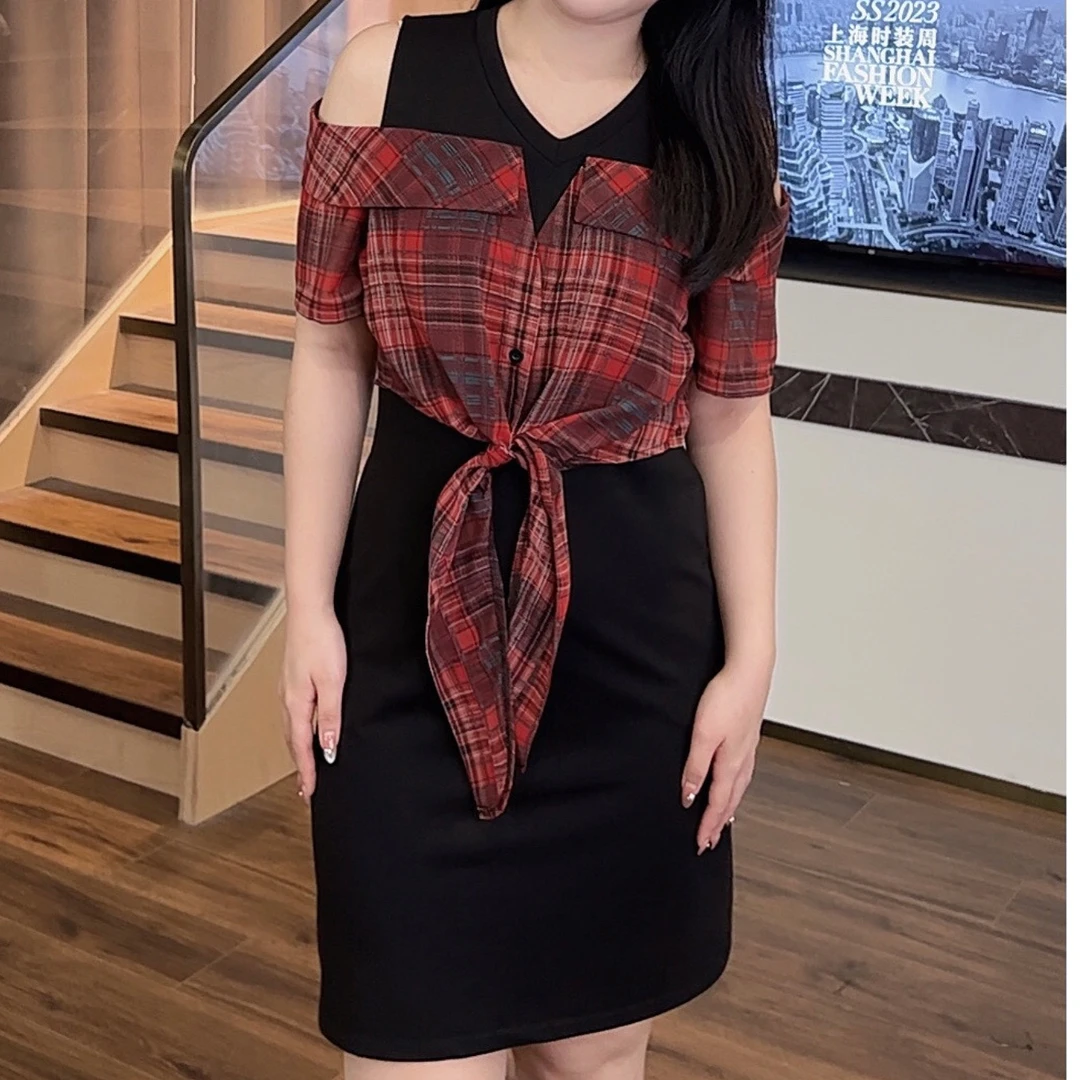 微胖定制【DM799】小黑格遮肚显瘦V领假两件连衣裙