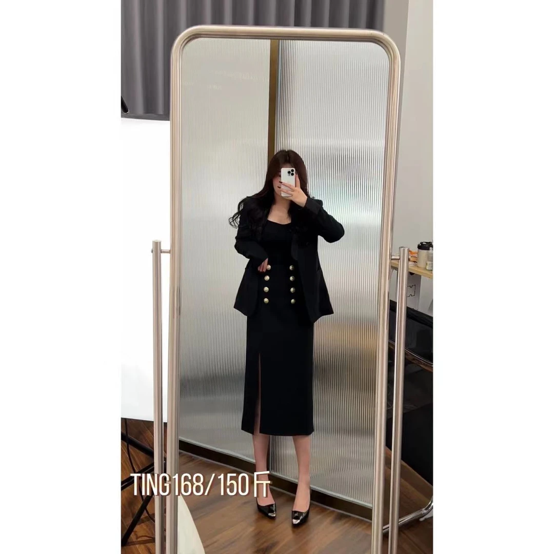 JWT732【气质出圈】显瘦气质网红五金扣时尚日常套装