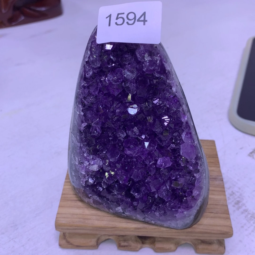 紫晶大型摆件（非配饰）未镶嵌