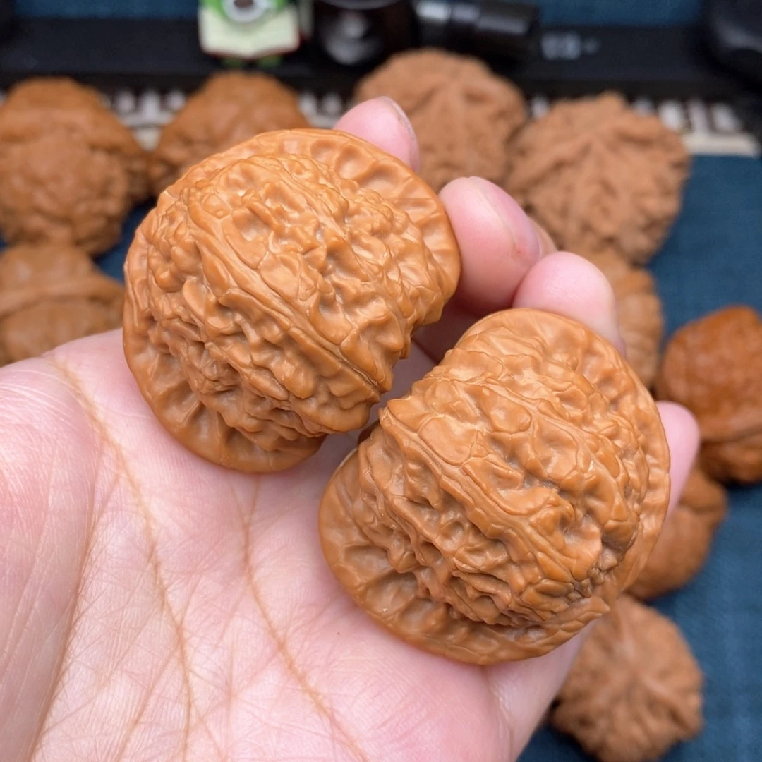 文玩核桃把件42毕业球白全品