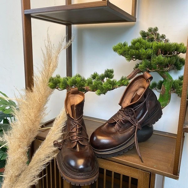 软牛皮4.5cm 英伦风马丁靴  系带粗跟马丁靴 真皮女靴子