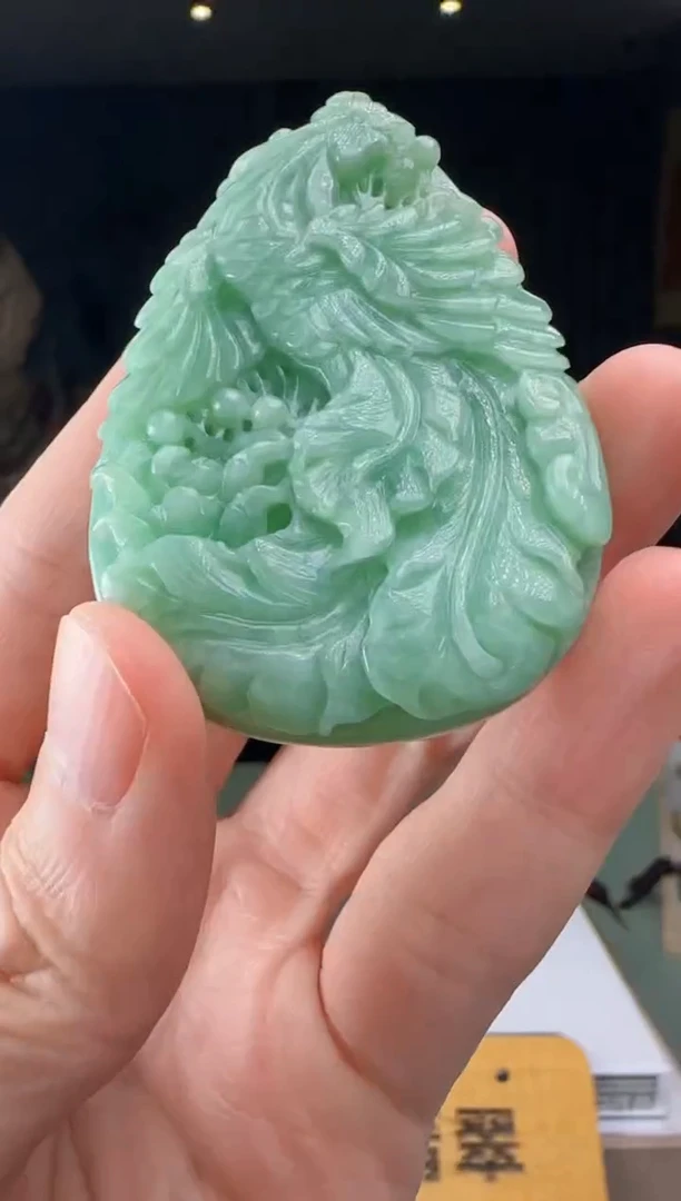 【闪购商品】翡翠吊坠(不含链)未镶嵌DY@@960Q3J09872
