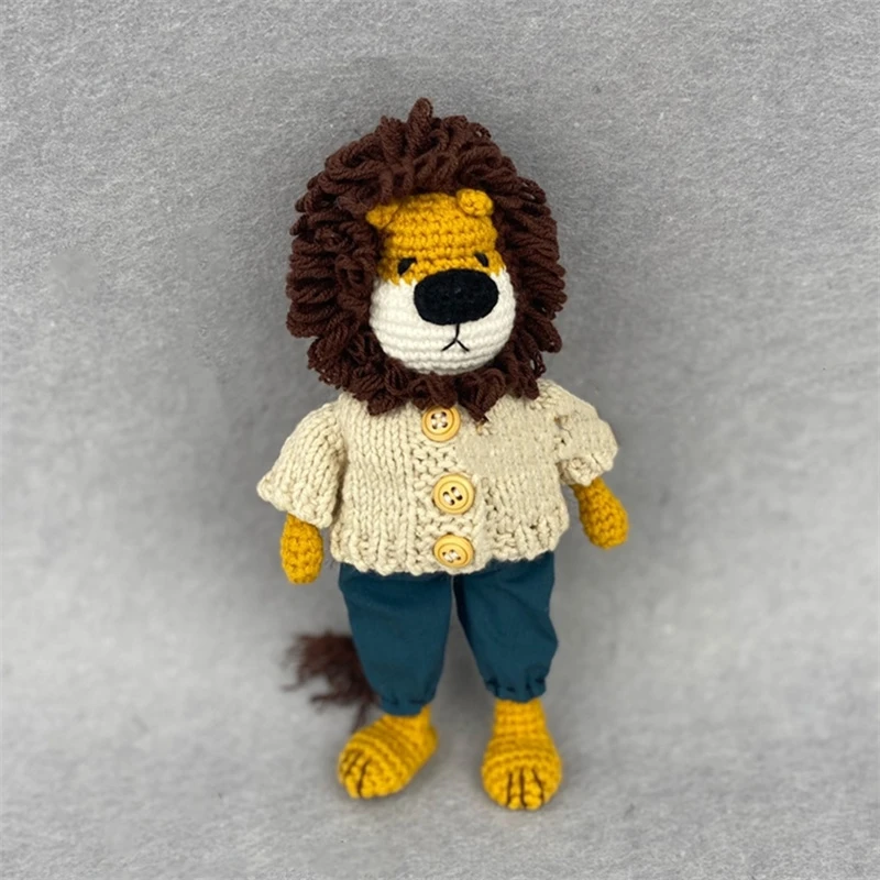 挂件「不高兴狮子」原创设计穿外套钥匙扣创意玩偶送人生日礼物