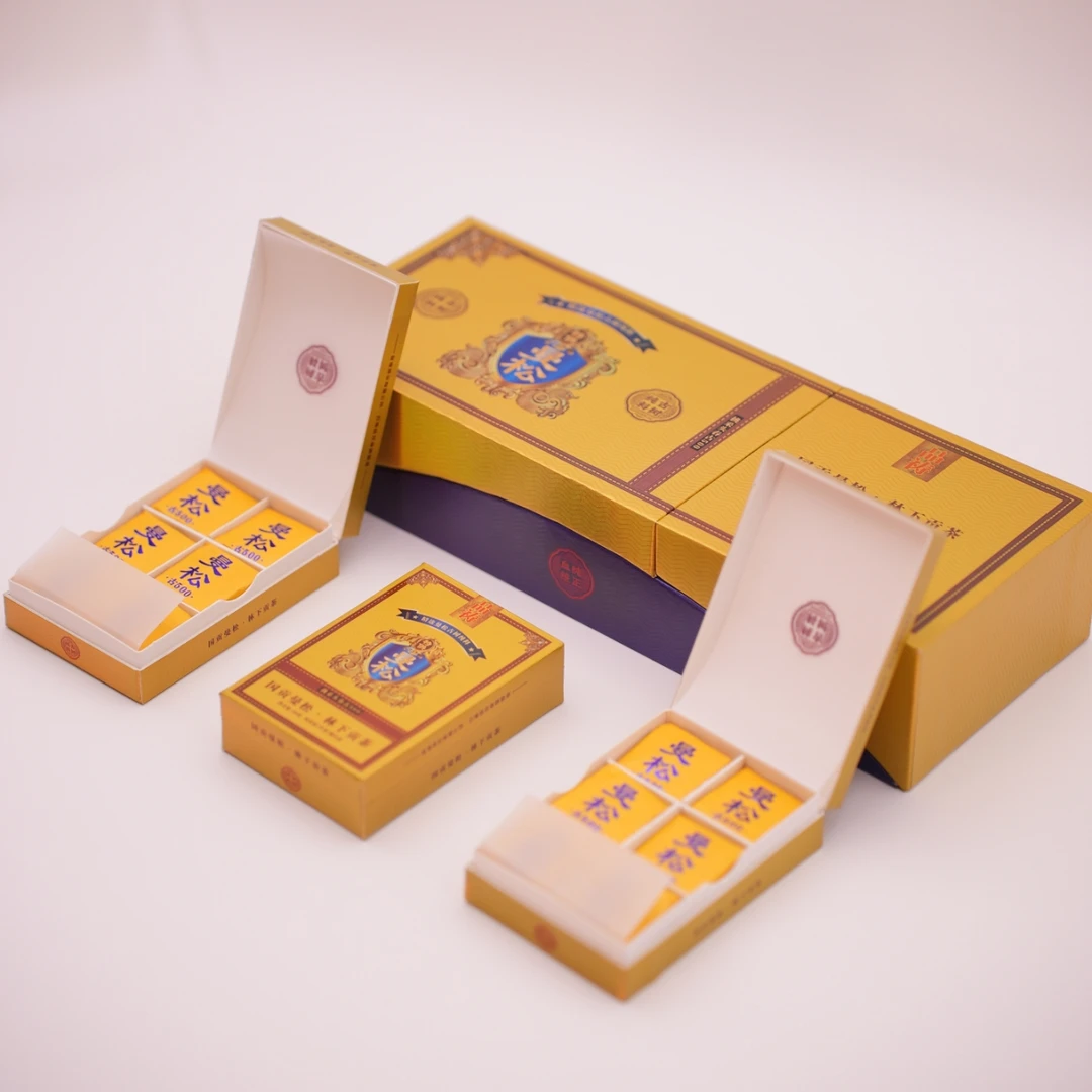 2022年 品祷 曼松贡茶 挑采头春古树 普洱生茶