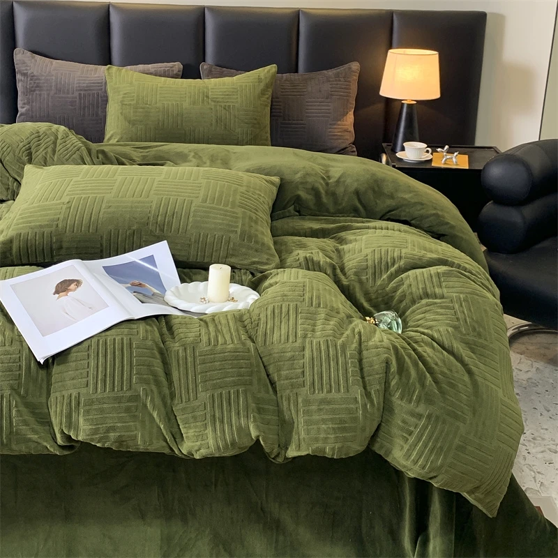 帝兰卡 2023新款瑞格-高克重轻奢风雕花牛奶绒保暖四件套