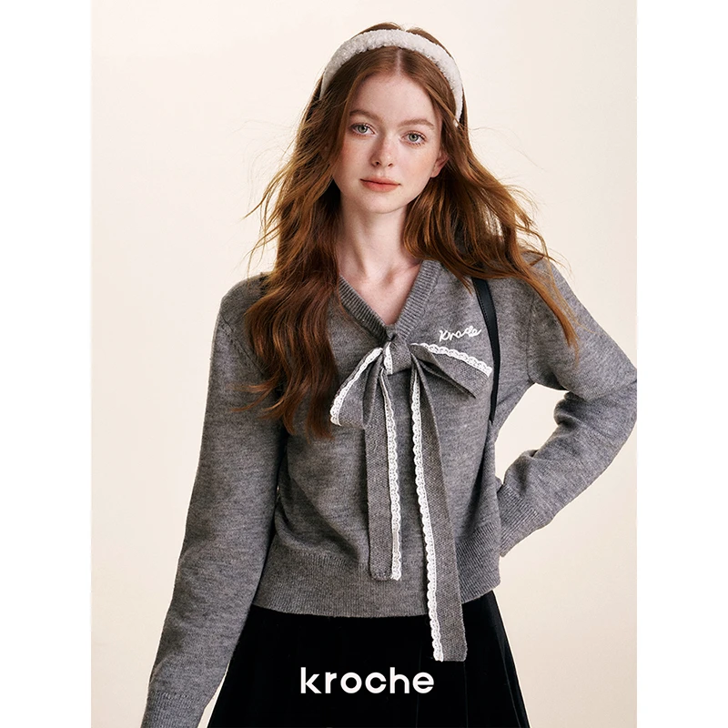 Kroche  bowknot 花边拼接立体蝴蝶结飘带V领灰色套头毛衣