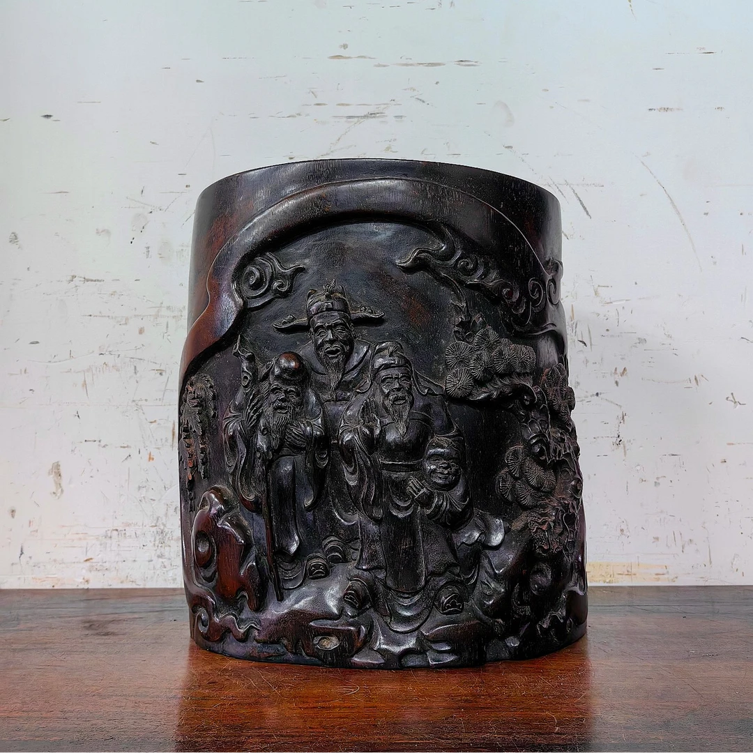 旧藏  紫檀木福禄寿笔筒  尺寸高26.2cm长23.5cm宽22cm