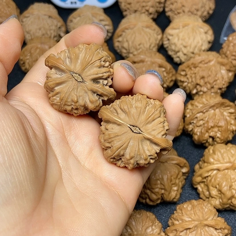 【闪购商品】文玩核桃把件羽*