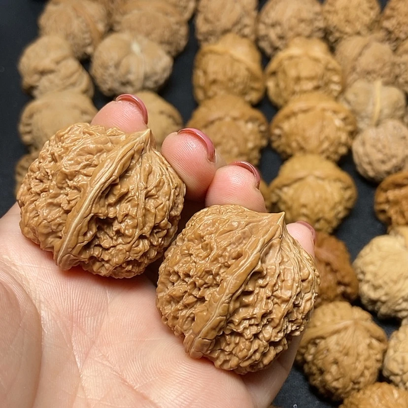 【闪购商品】文玩核桃把件是*137狮子头
