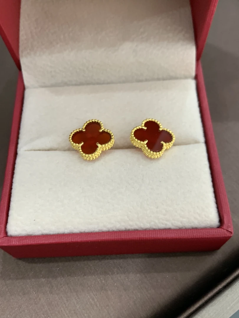 【金时代金店】净金重红草草直针耳饰