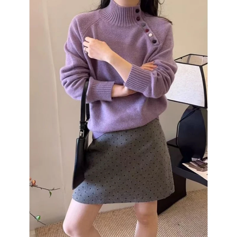 韩系紫色七彩扣百搭高龄加厚毛衣女韩版慵懒精致百搭
