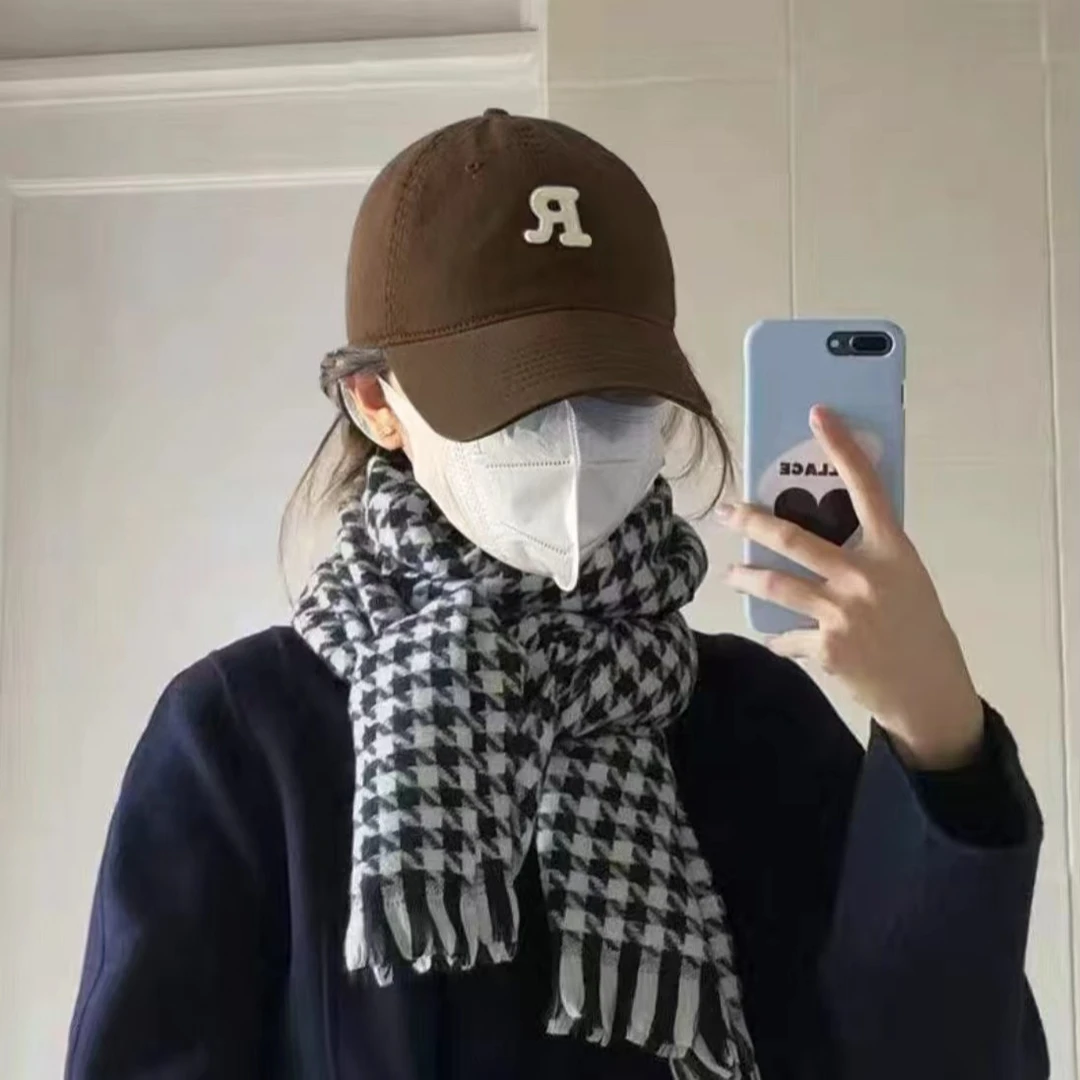 R标咖啡色棒球帽女生大头围显瘦显脸小百搭运动帽子韩版鸭舌帽潮