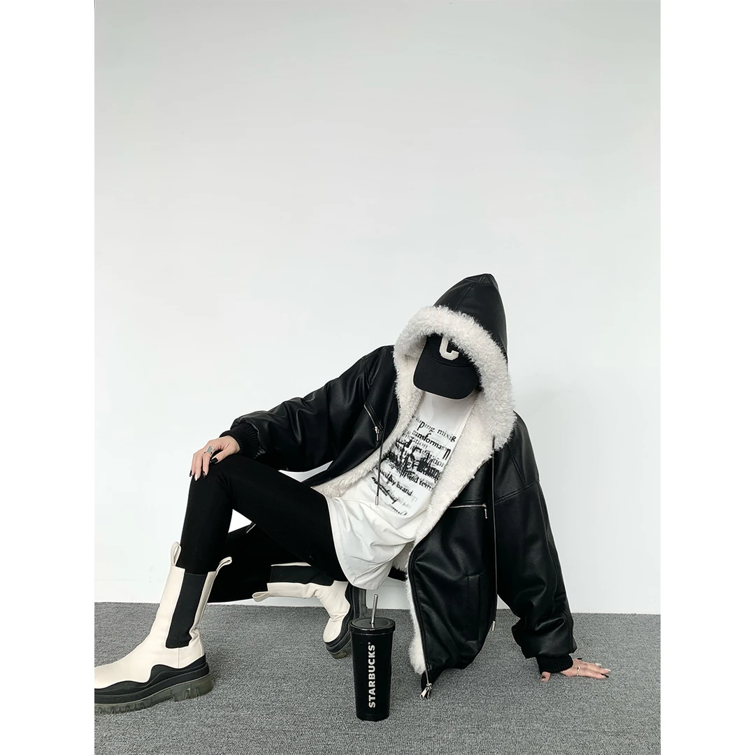 11.26 P1126Y3462 皮毛两穿外套女蛋白皮复古宽松时髦酷飒感皮衣