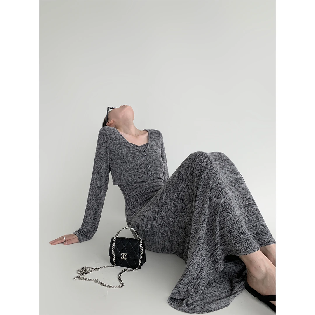 08.20  P0820Y3303吊带连衣裙三件套质感弹力针织短上衣显瘦长裙