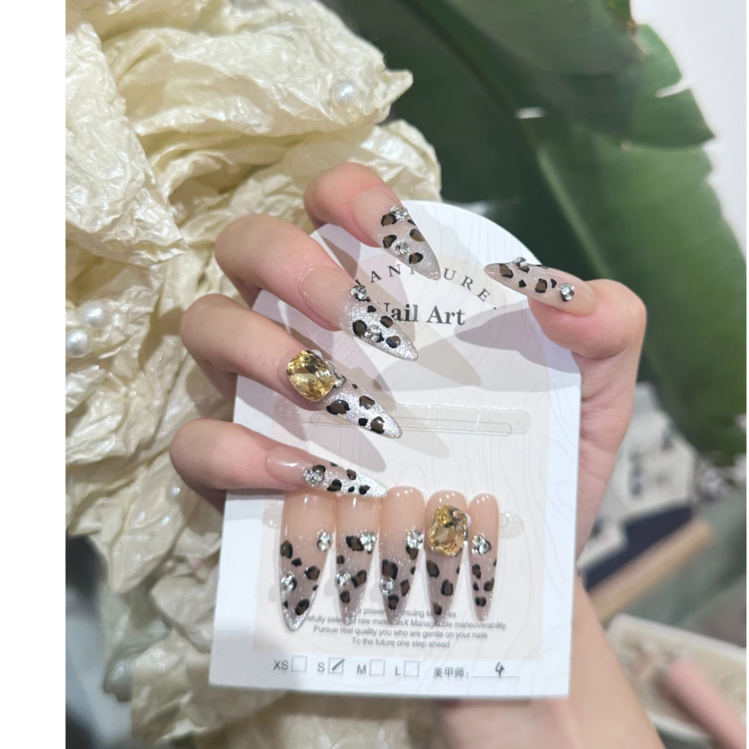 【LIJIA】光感豹纹 纯手工穿戴甲 美甲