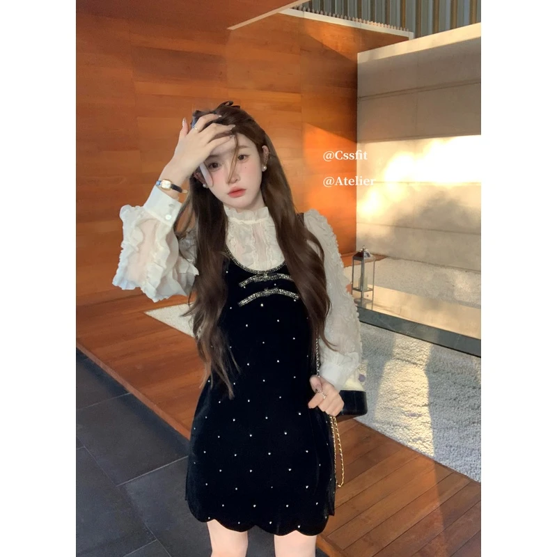 【折扣】迟伞伞 24/ss 珍妮舞会 手工钉钻蝴蝶结丝绒波点背心裙