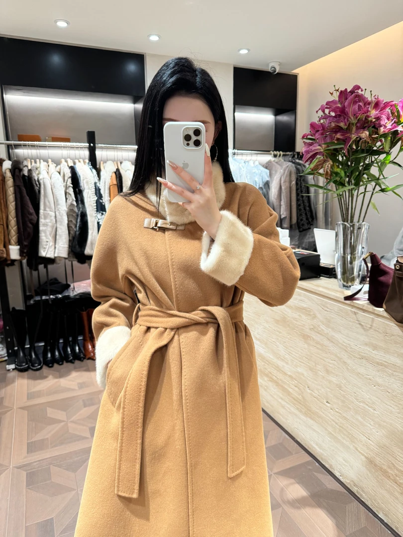 【梦归离】高品质羊绒拼袖口水貂毛气质超细女士中长款冬季羊毛大衣