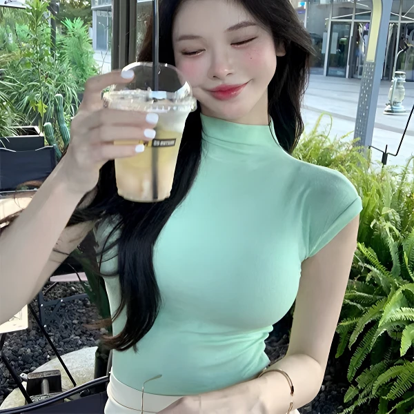 薄荷曼波t恤女短袖夏季新款性感紧身显瘦弹力健身短款半高领上衣