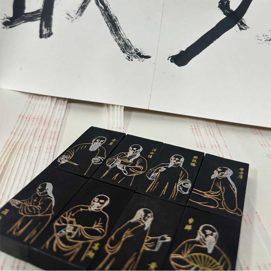 顺丰发货 扬州八怪精美笔筒