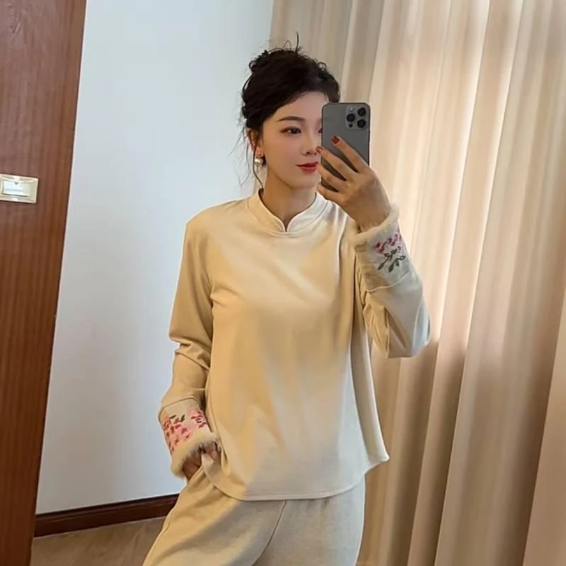 国风立领刺绣水貂毛打底衫女2024秋冬新款时尚百搭长袖女士上衣