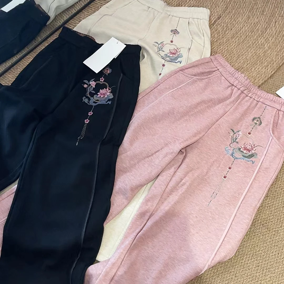 国风中式刺绣加绒加厚休闲裤女2024冬季新款时尚洋气显瘦女士长裤