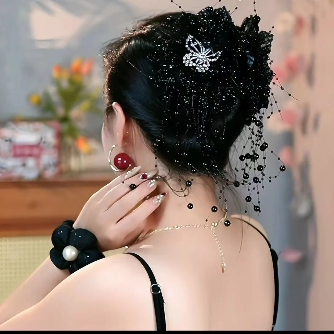 红色轻奢百搭气质时尚亮丝绒蝴蝶花朵流苏减龄发夹鲨鱼夹蕾丝耐用