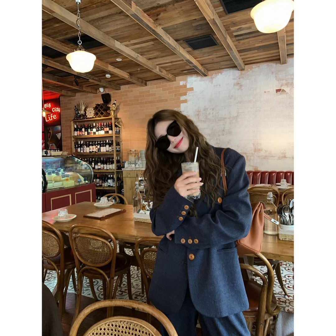 2025春秋新爆款牛仔蓝小西装套装高级感慵懒调性撞色翻边袖外套女