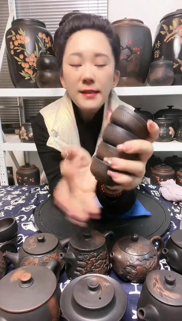 【闪购商品】陶瓷壶跳叨 品茗杯 拍1发4