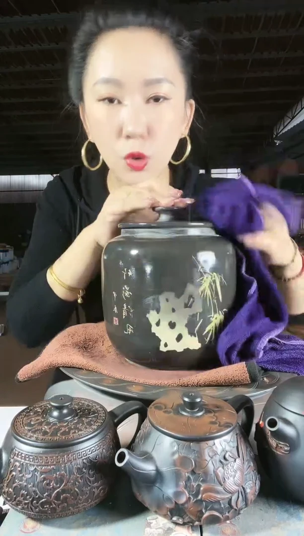【闪购商品】陶瓷壶瑕疵 茶叶罐 a921 边口