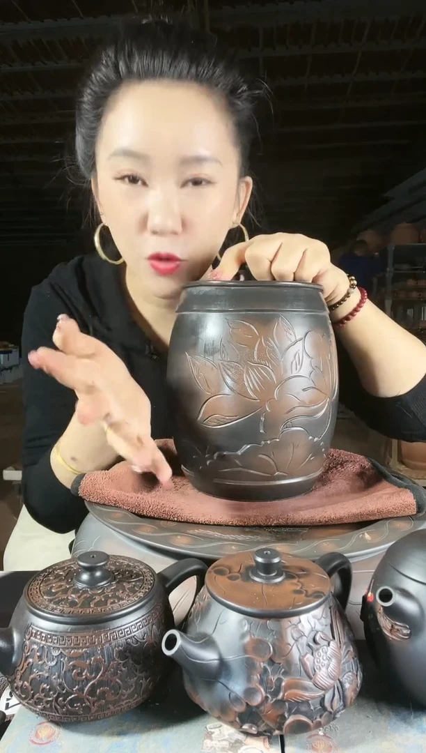 【闪购商品】陶瓷壶完品 茶叶罐 荷花 高柱