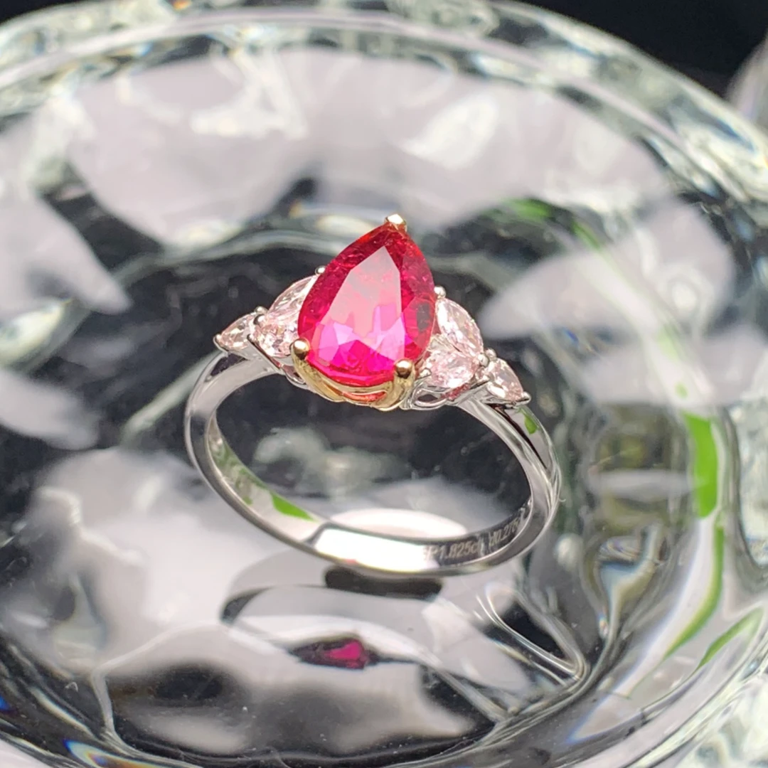 18K金水滴卢比来碧玺时尚粉钻戒指气质轻奢时尚红色