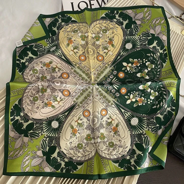 柏澜【四叶草】夏季ins丝巾绿色百搭时尚气质丝绸