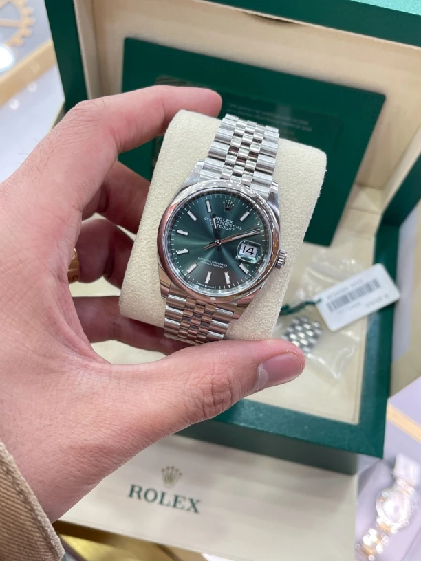 99新  米兰坊/劳力士薄荷绿日志126200/表径36mm/公价63700