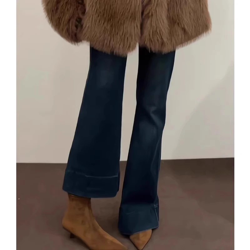 新款小个子设计感梨形身材百搭时尚蓝色春秋爆款窄版微喇叭牛仔裤