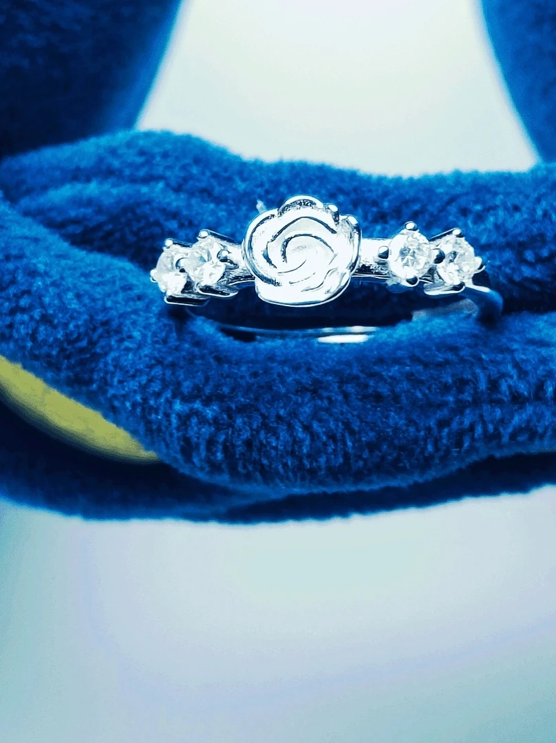 足银戒指 足银990精致手工山茶花戒指银色女镶锆石小众轻奢气质