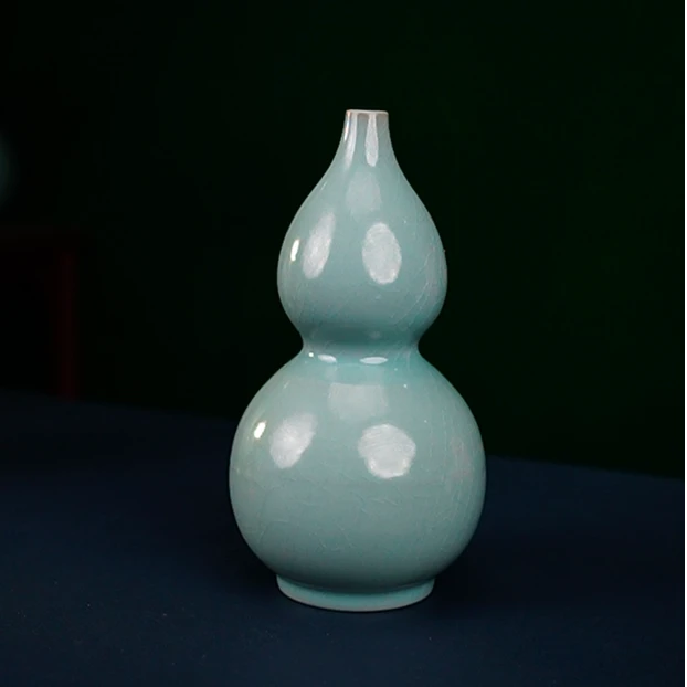 汝瓷侯万有老师花器微瑕 纯手工原矿釉香灰胎支钉烧蓝色复古创意