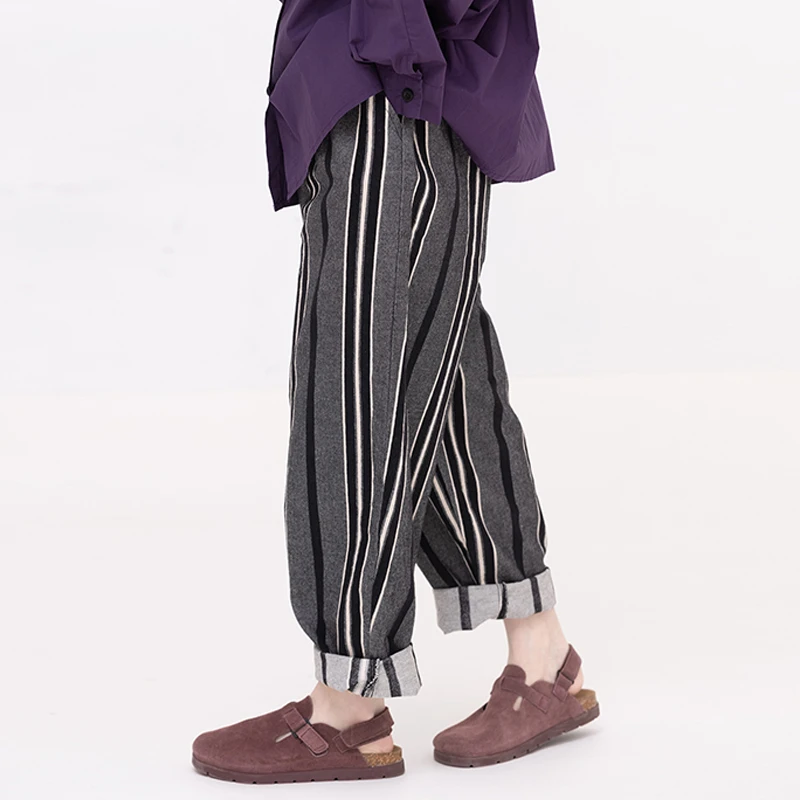 小小大星球童装 竖条纹黑白混色哈伦裤 男女童宽松立体感长裤子