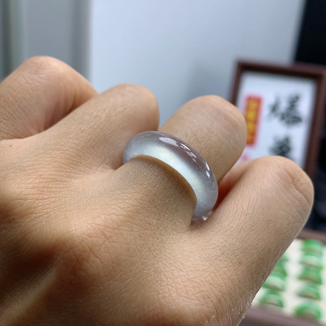 12号圈天然缅甸翡翠A货高冰白月光翡翠戒指16.5*