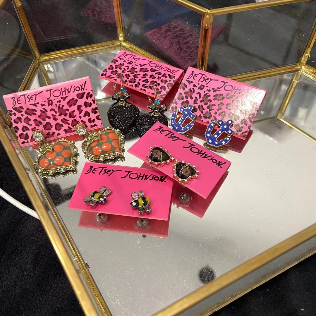 杨杨专属首饰（随机发）