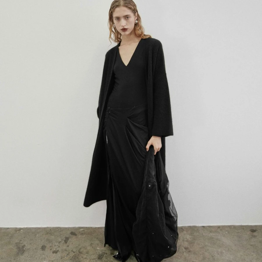 【5折】原1699围绕着你的松弛感长款毛衣