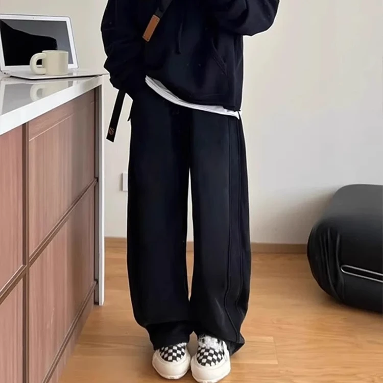 黑色弯刀休闲卫裤女秋季梨形身材大码宽松显瘦梨形身材拖地香蕉裤