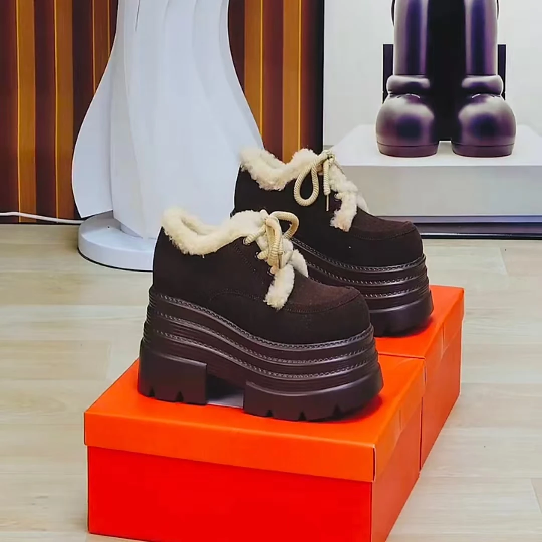 10cm增高加绒加厚棉鞋2024冬季新款小个子松糕百搭外穿保暖雪地靴