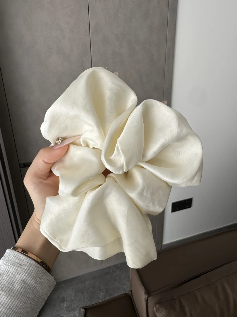 倪不叶【大肠发圈】纯色质感布艺缎面扎头发简约