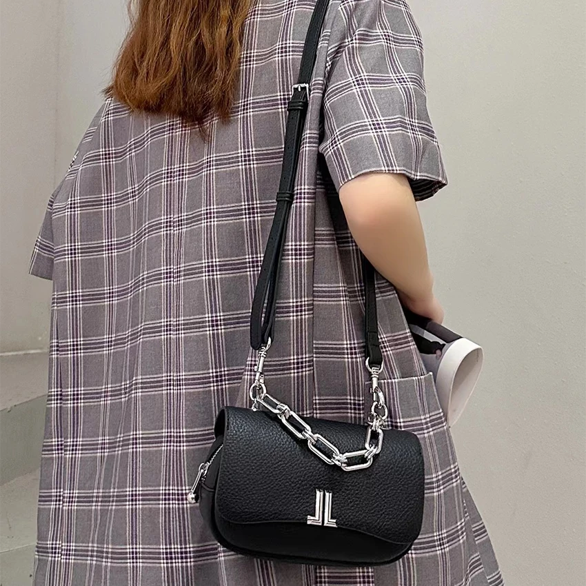 QYX-9366-黑色-RAIN.CUN轻奢小众时尚百搭女士包x