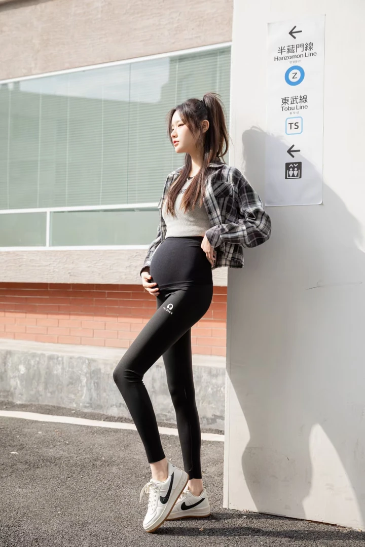 鲨鱼孕妇裤裤子瑜伽芭比裤外穿打底裤显瘦时尚黑色孕妇装弹力小脚