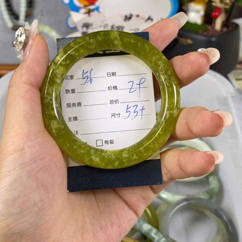 【闪购商品】蛇纹石玉手镯未镶嵌