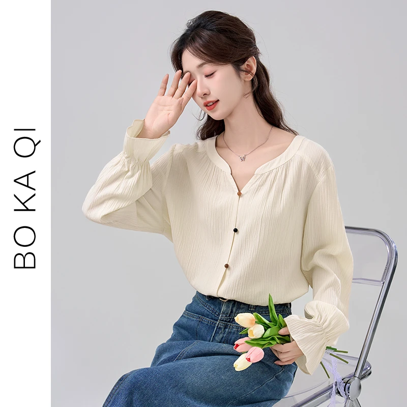 简温2025春秋新款V领温柔风褶皱肌理感衬衫女气质小衫长袖上衣潮