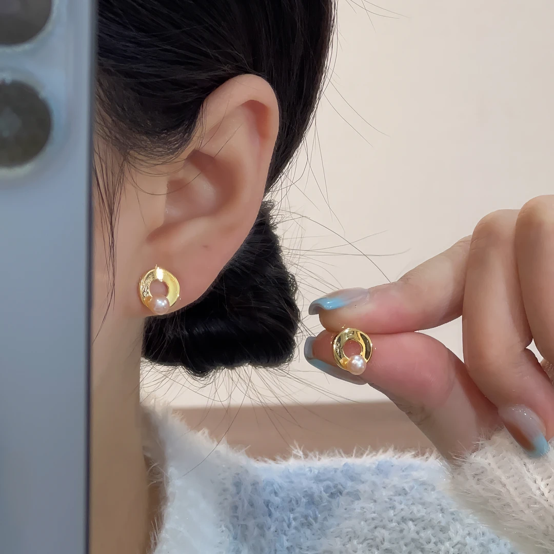 金色圆圈珠珠耳钉0946
